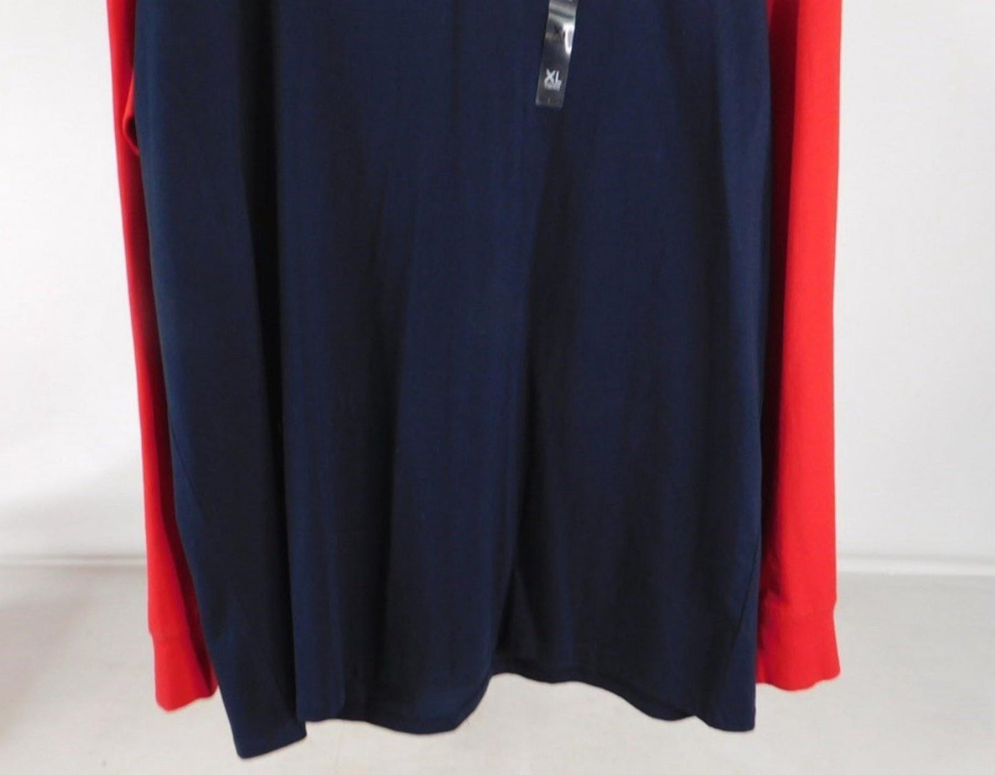 TOMMY HILFIGER Men’s XL Long Sleeve T-Shirt Size NWT