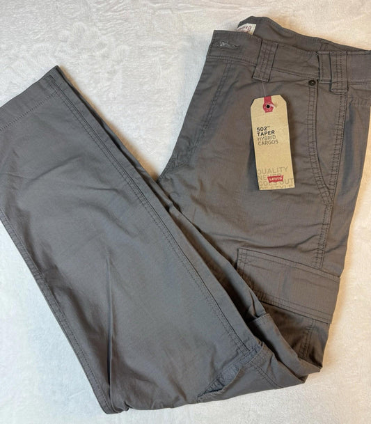 Levis 502 Taper Hybrid Cargos Stretch Gull Gray Men’s Pants  32x32 NWT