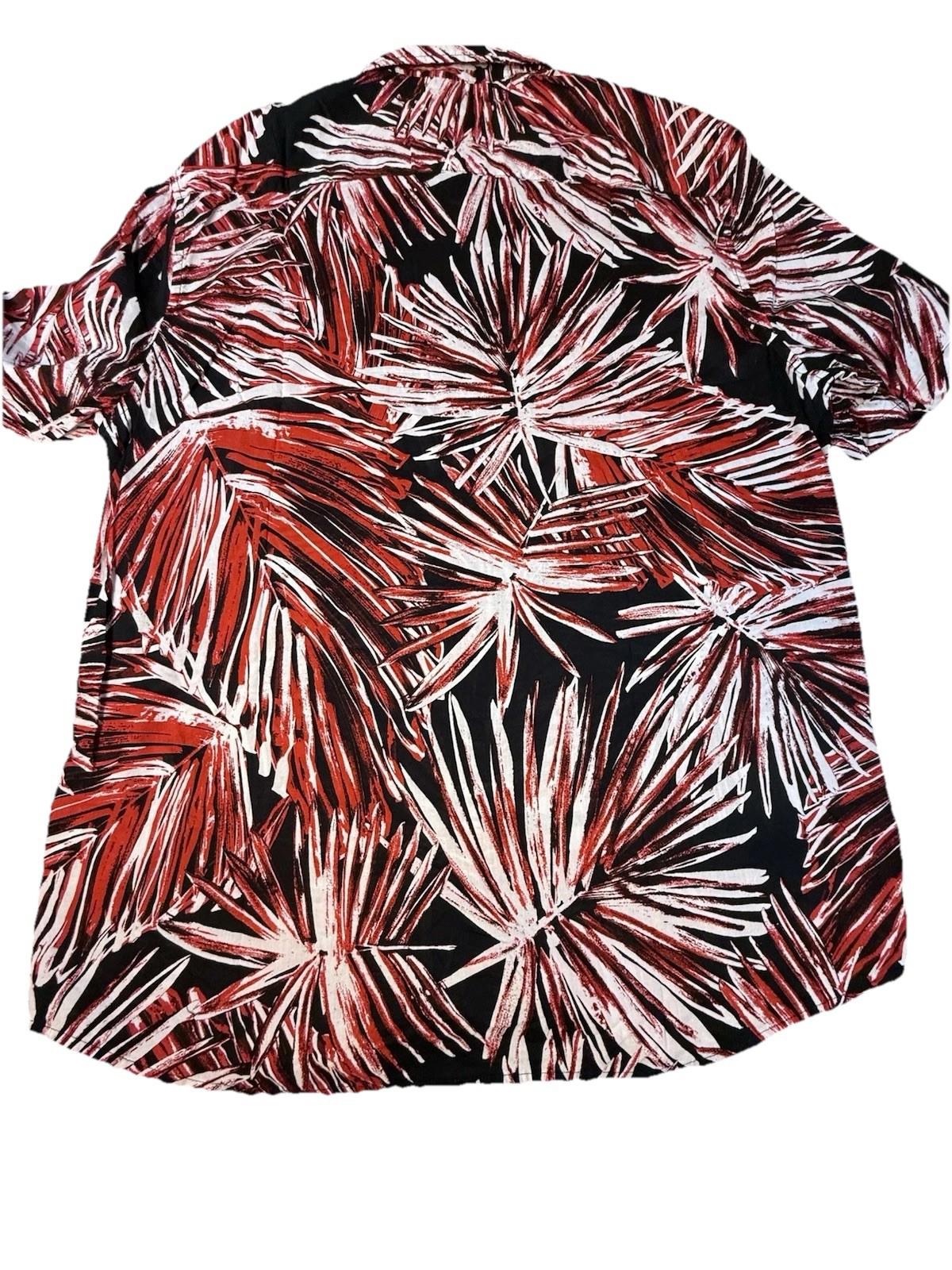 H&M Men’s Button Down Short Sleeve Large NWT